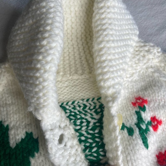 Knit sweater women Sz M? Button colorful white Spanish images handmade - Picture 11 of 11